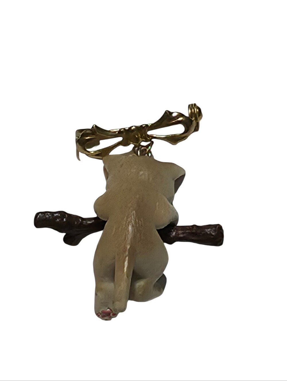 Vintage White Kitten Cat Brooch Pin Hanging on Branch Resin Gold Tone Cute - Picture 5 of 11